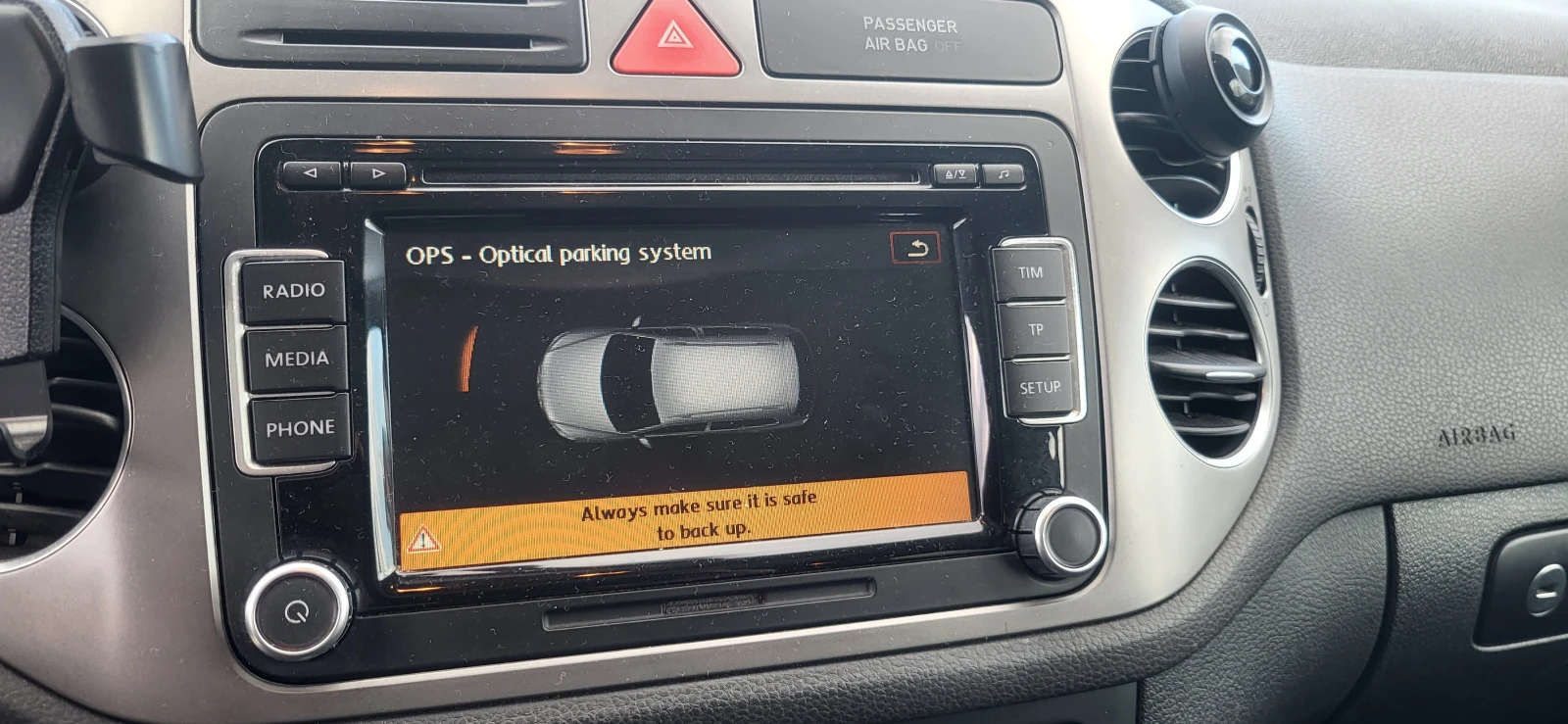 VW Tiguan TSI 2.0, снимка 10 - Автомобили и джипове - 56646211