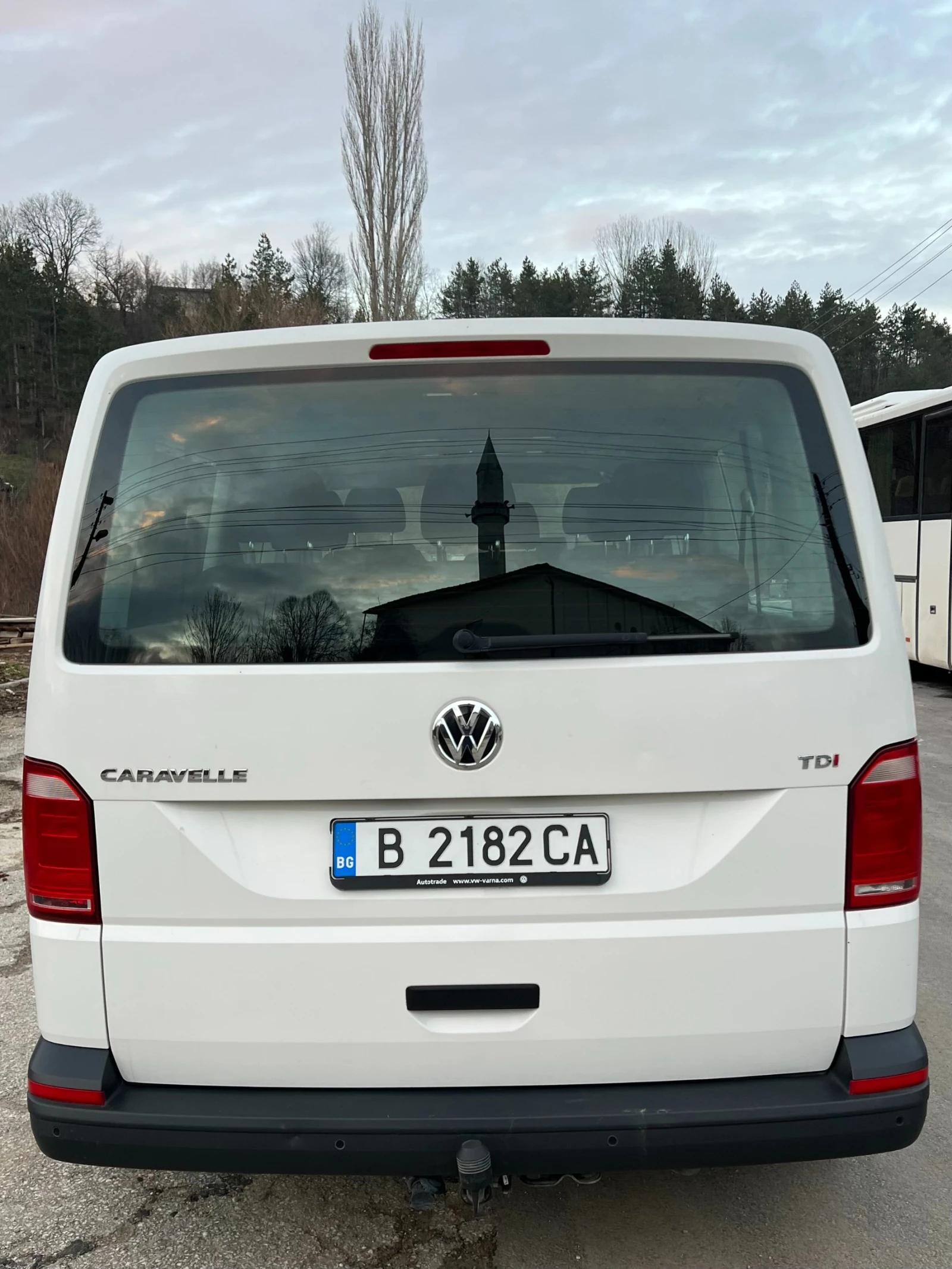 VW Caravelle  - изображение 5