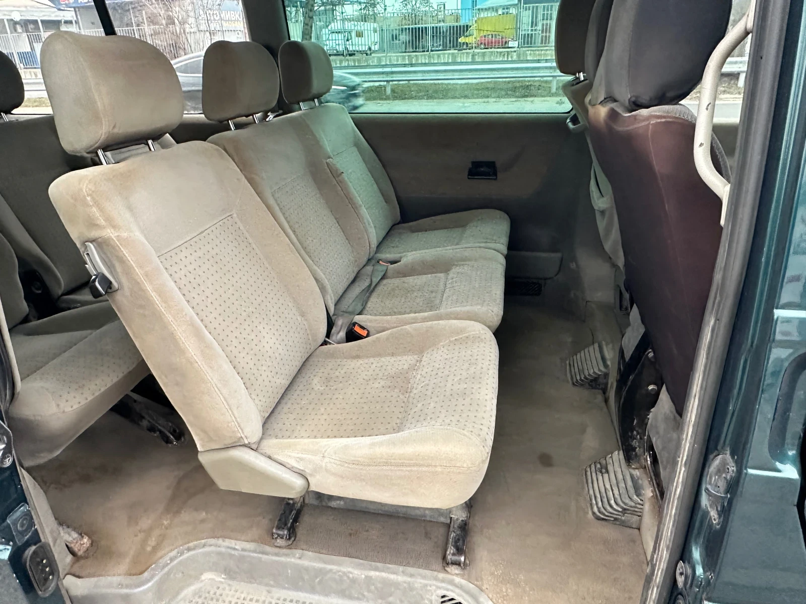 VW Caravelle 2.5 TDI - изображение 10