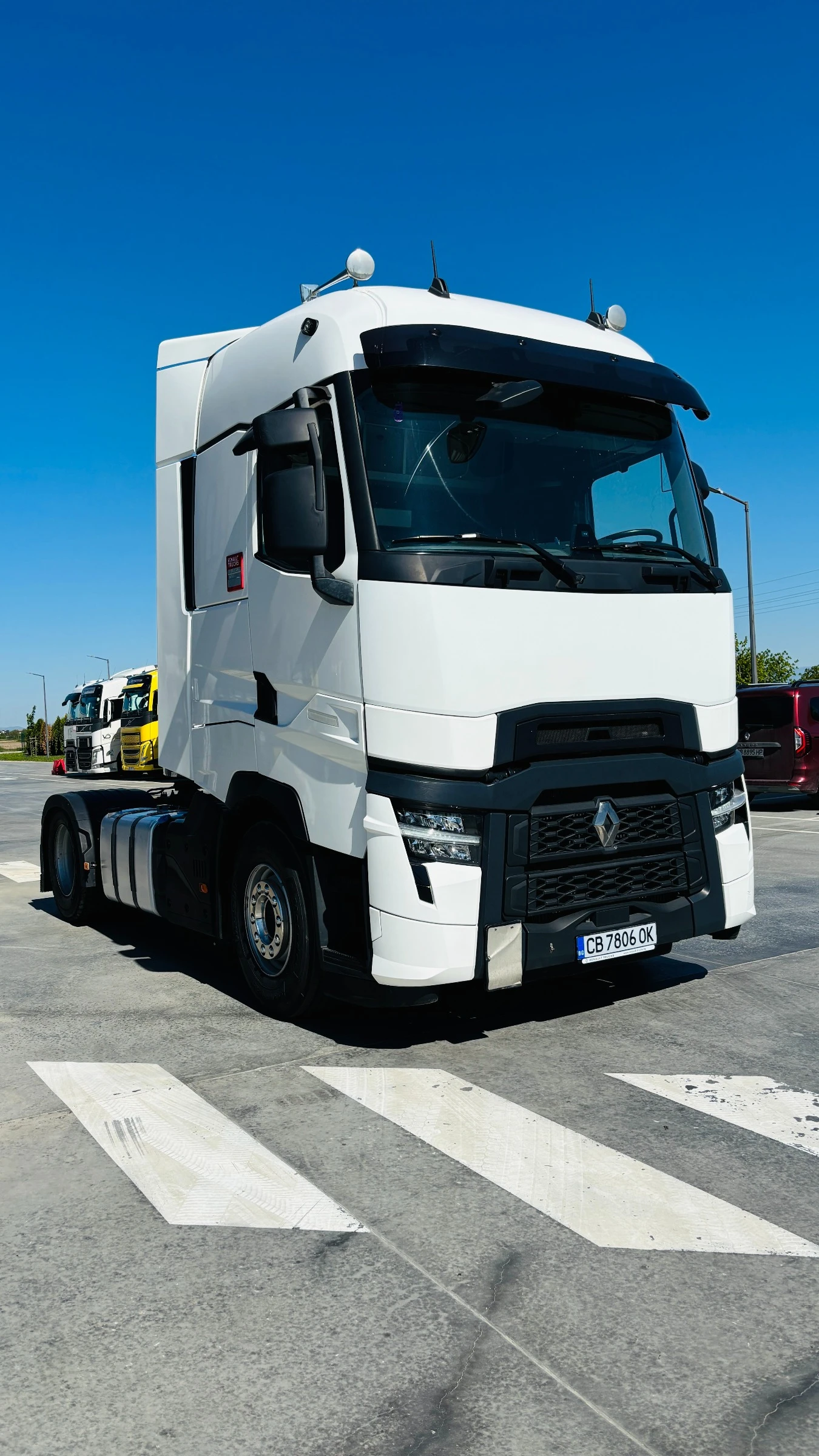 Renault T * 520* ЛИЗИНГ НА НОВИ ФИРМИ* 