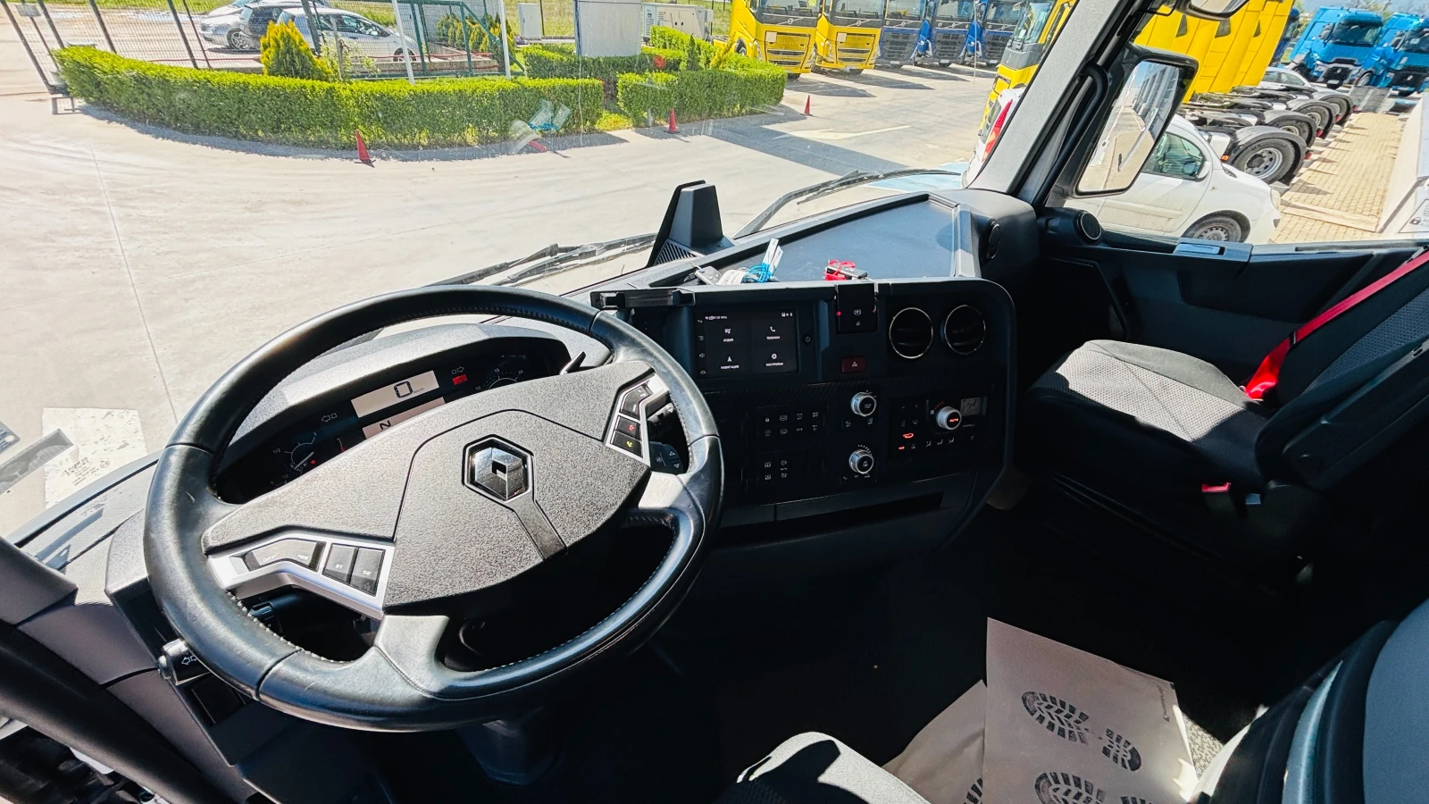 Renault T * 520* ЛИЗИНГ НА НОВИ ФИРМИ* , снимка 7 - Камиони - 56125458