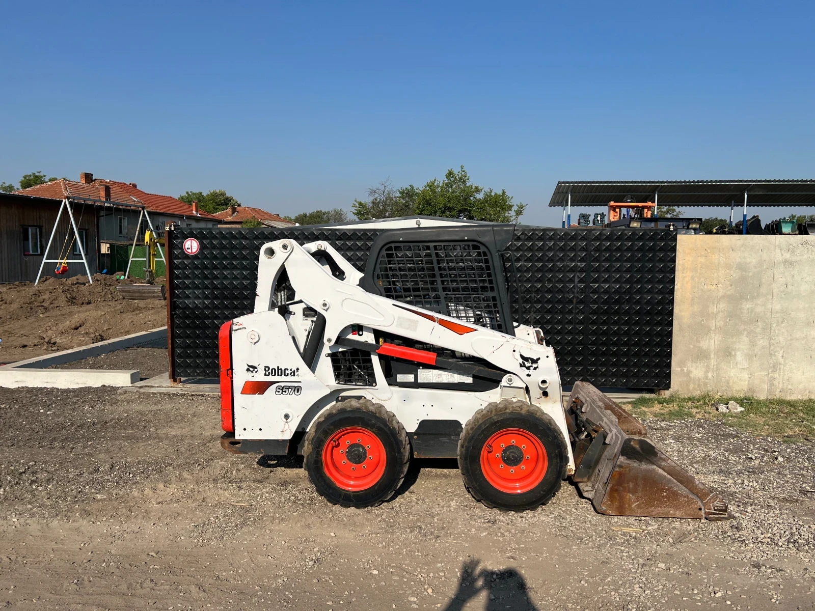 Мини челни товарачи Bobcat S570, снимка 2 - Индустриална техника - 55902361