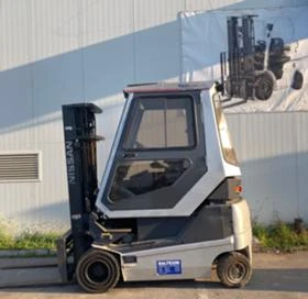 Електрокар Nissan Електрокар , снимка 8