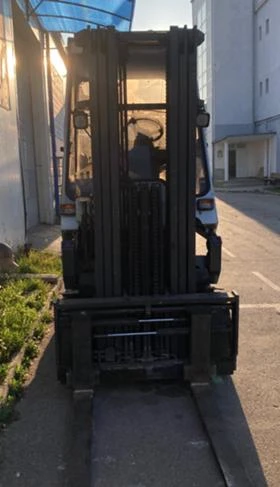 Електрокар Nissan Електрокар , снимка 4