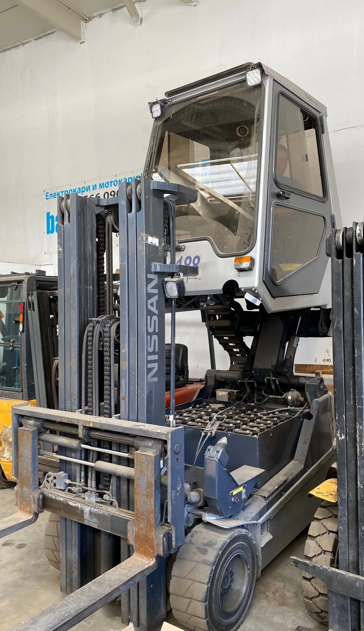  Nissan   | Mobile.bg   10