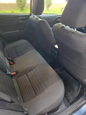 Toyota Auris Hybrid , снимка 10