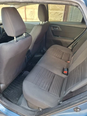 Toyota Auris Hybrid , снимка 12