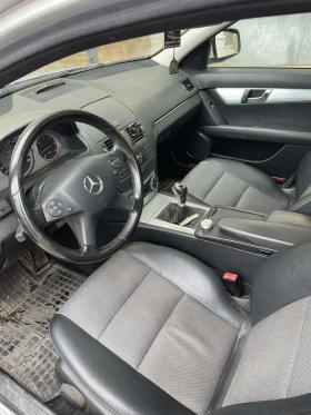 Mercedes-Benz C 220, снимка 6
