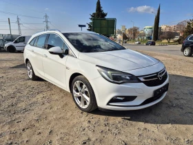 Opel Astra sport tourer, снимка 7