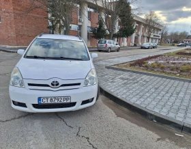 Toyota Corolla verso 2.2 d4d, снимка 4