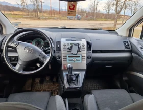 Toyota Corolla verso 2.2 d4d, снимка 10