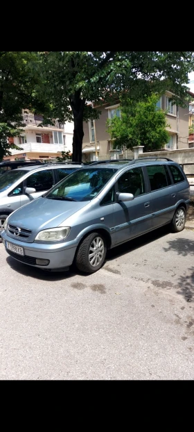     Opel Zafira