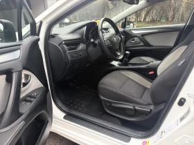 Toyota Avensis, снимка 11