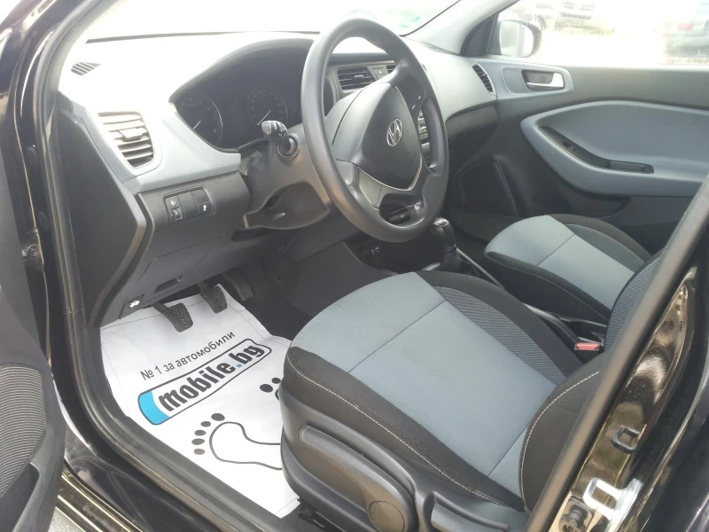 Hyundai I20 1.2i, снимка 6 - Автомобили и джипове - 40997766