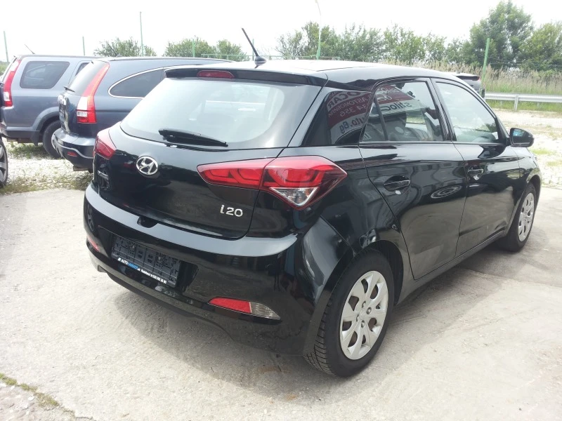 Hyundai I20 1.2i, снимка 3 - Автомобили и джипове - 40997766