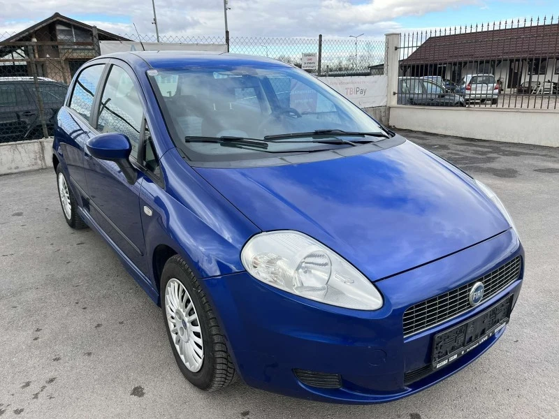 Fiat Punto GRANDE 1.3I 65кс EURO 4 КЛИМАТИК, снимка 3 - Автомобили и джипове - 44018881