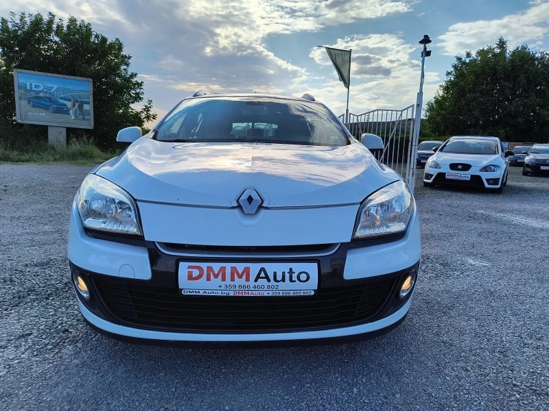 Renault Megane 1.5-110 КС 6 ск NAVI * ЕКСКЛУЗИВ* , снимка 2 - Автомобили и джипове - 46686347