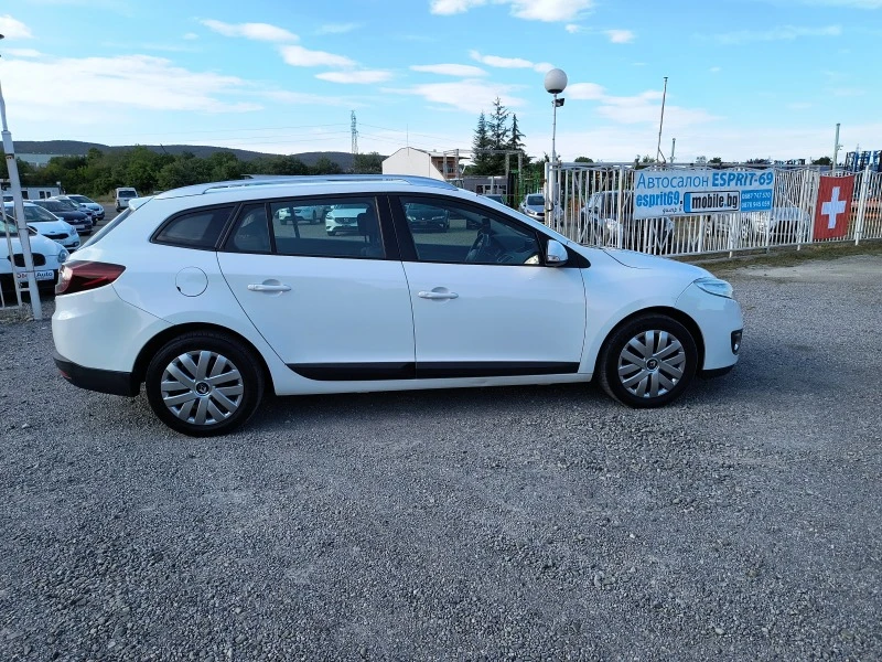 Renault Megane 1.5-110 КС 6 ск NAVI * ЕКСКЛУЗИВ* , снимка 4 - Автомобили и джипове - 46686347