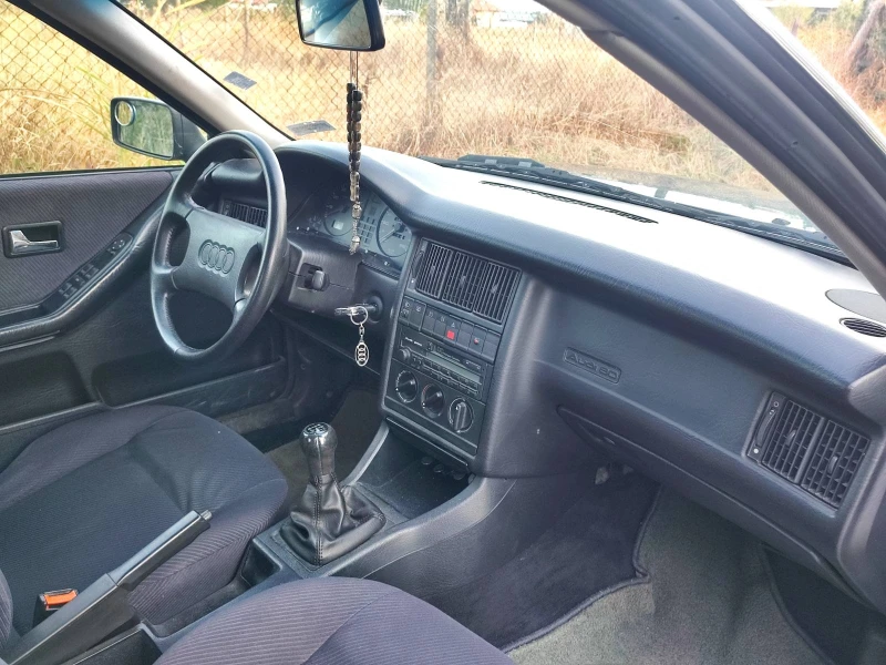 Audi 80 2.3NG, снимка 10 - Автомобили и джипове - 47500094