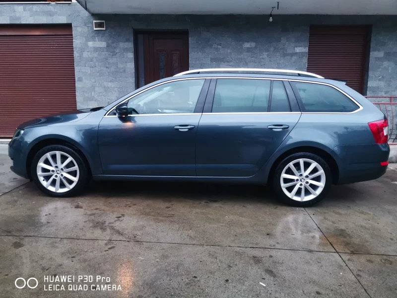 Skoda Octavia 1.8TSi 4x4 Нов внос от Швейцария , снимка 4 - Автомобили и джипове - 48590292