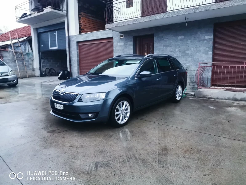 Skoda Octavia 1.8TSi 4x4 Нов внос от Швейцария , снимка 3 - Автомобили и джипове - 48590292