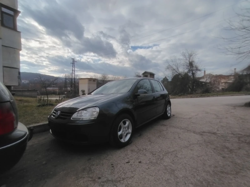 VW Golf 1.9 TDI 90, снимка 5 - Автомобили и джипове - 48786996