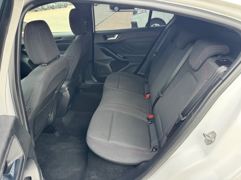 Ford Focus ST-LINE 1.5TDCI FULL, снимка 15 - Автомобили и джипове - 51151369