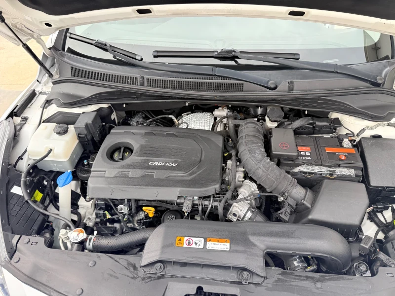 Hyundai I40 1.7crdi * Led* Navi* Facelife* UNIKAT, снимка 17 - Автомобили и джипове - 51857428