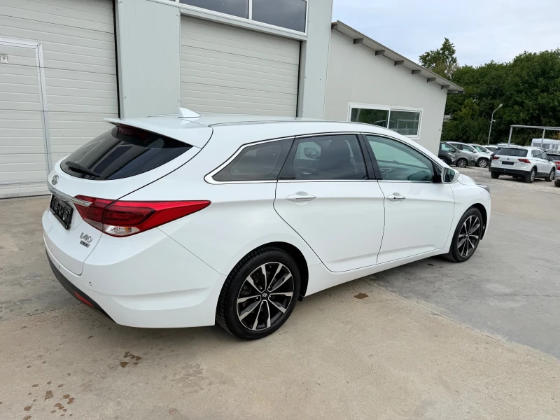 Hyundai I40 1.7crdi * Led* Navi* Facelife* UNIKAT, снимка 14 - Автомобили и джипове - 51857428