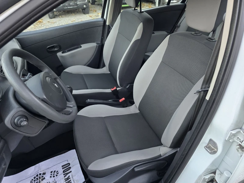 Renault Clio 1.2i FACELIFT , снимка 14 - Автомобили и джипове - 52300110