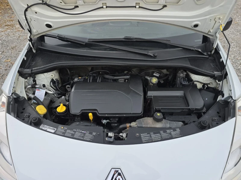 Renault Clio 1.2i FACELIFT , снимка 16 - Автомобили и джипове - 52300110