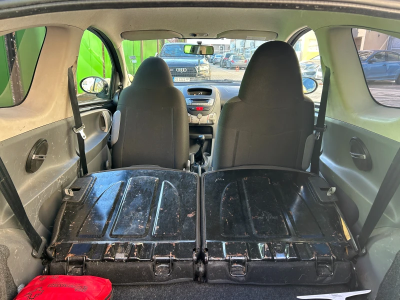 Toyota Aygo, снимка 15 - Автомобили и джипове - 52446762