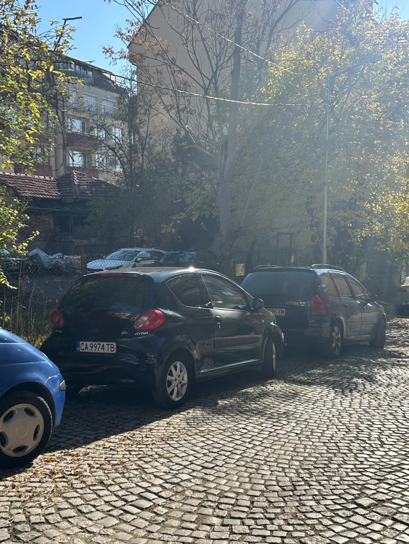 Toyota Aygo, снимка 17 - Автомобили и джипове - 52446762