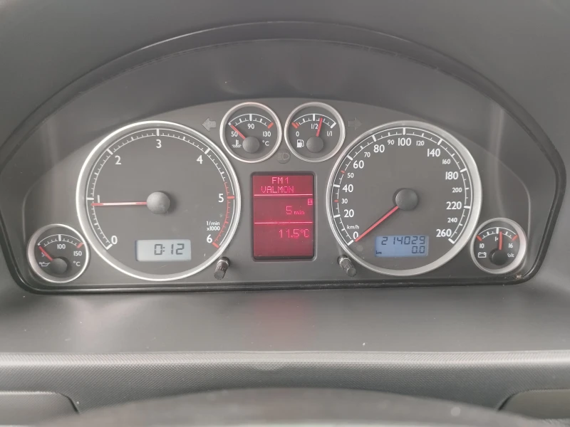 VW Sharan 2, 0 TDI 140 EURO 4, снимка 17 - Автомобили и джипове - 52552570