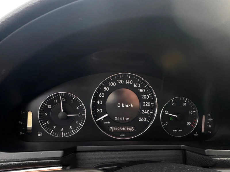 Mercedes-Benz E 280 4MATIC FACELIFT TOP, снимка 9 - Автомобили и джипове - 53285188