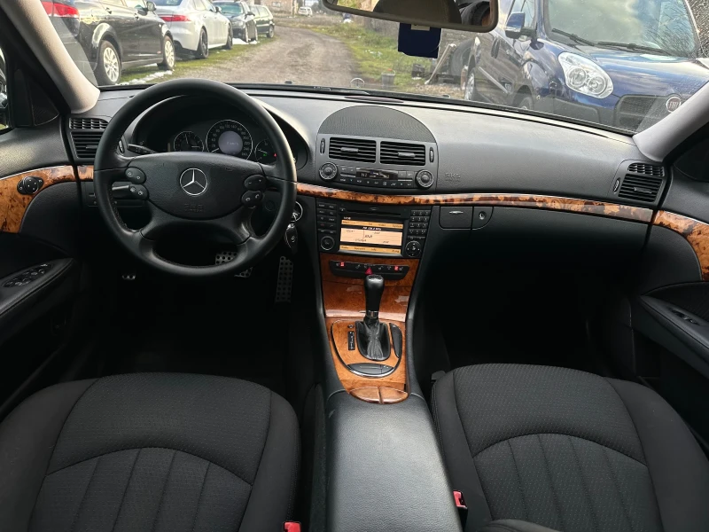 Mercedes-Benz E 280 4MATIC FACELIFT TOP, снимка 7 - Автомобили и джипове - 53285188