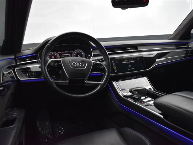 Audi A8, снимка 9 - Автомобили и джипове - 48718840