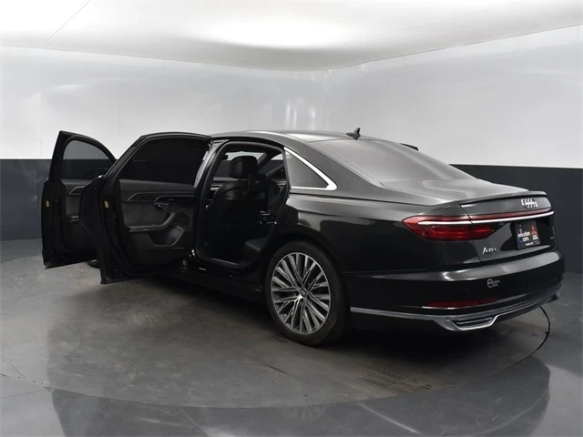 Audi A8, снимка 3 - Автомобили и джипове - 48718840