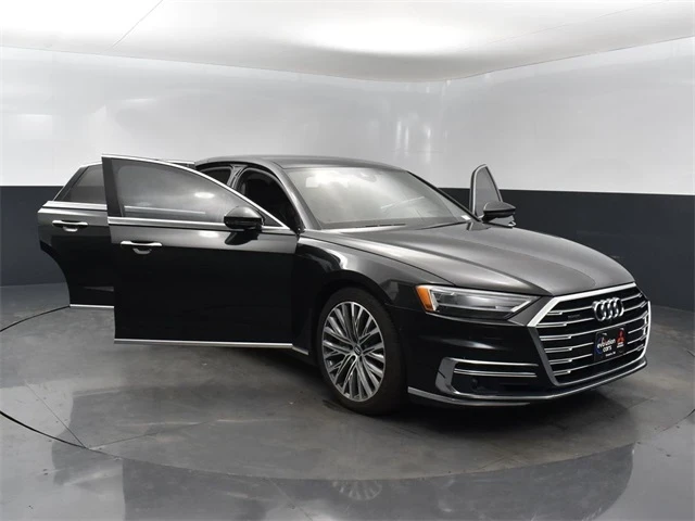 Audi A8, снимка 1 - Автомобили и джипове - 48718840