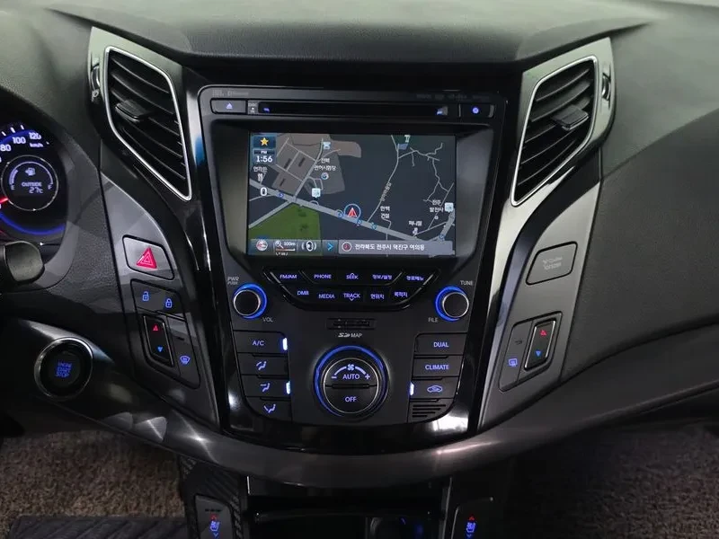 Hyundai I40 1.7 VGT PREMIUM | Mobile.bg � ����������� 14