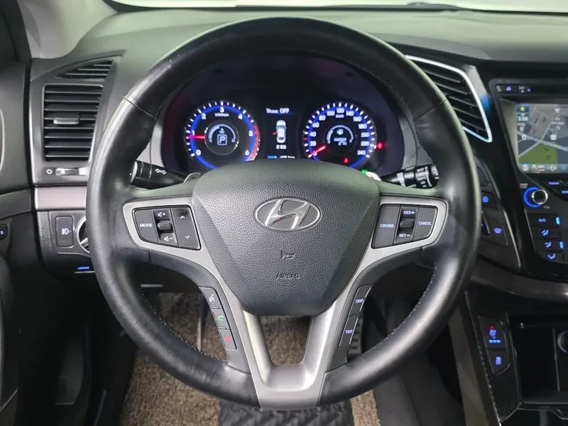 Hyundai I40 1.7 VGT PREMIUM | Mobile.bg � ����������� 13