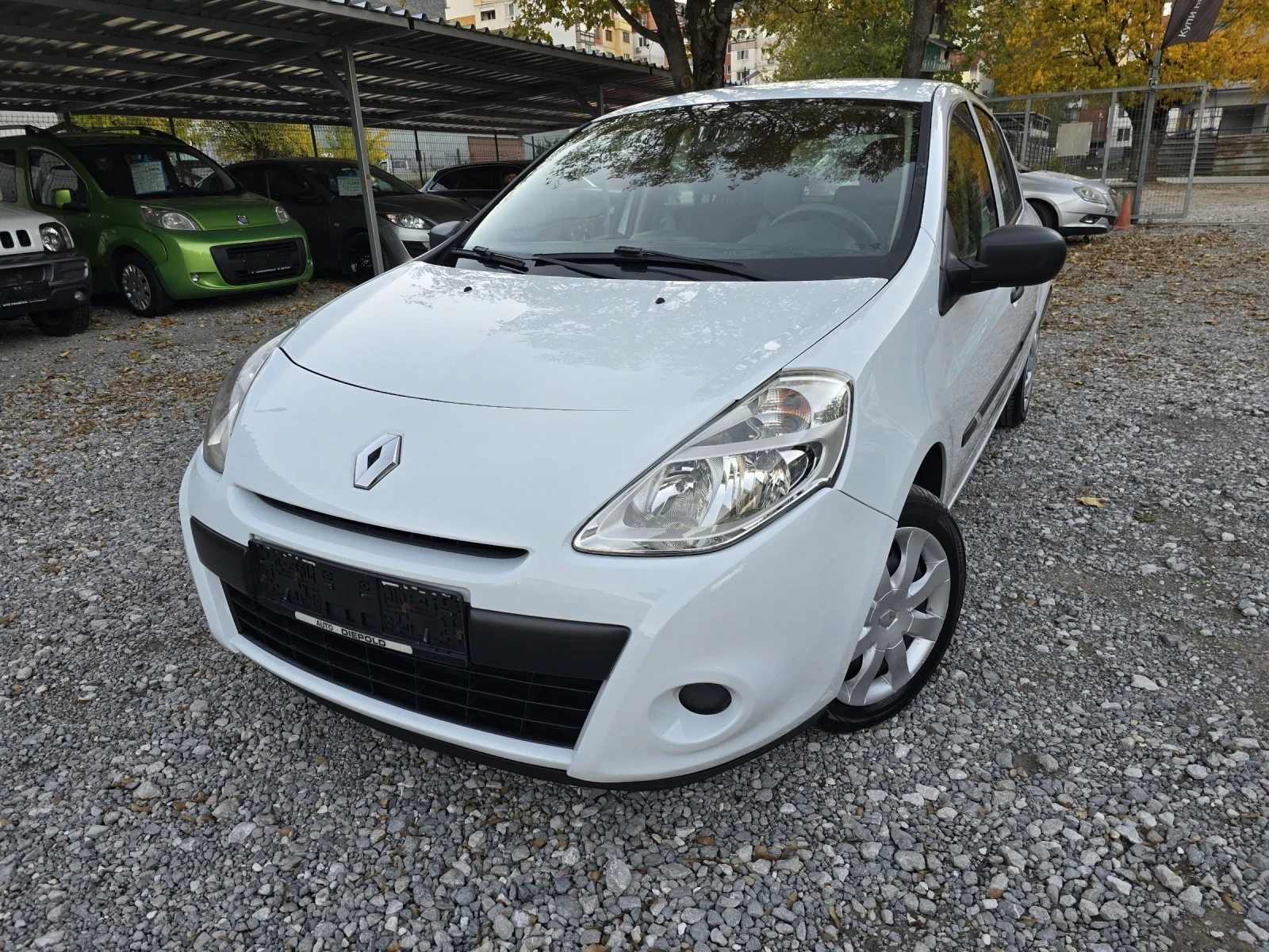 Renault Clio 1.2i FACELIFT , снимка 1