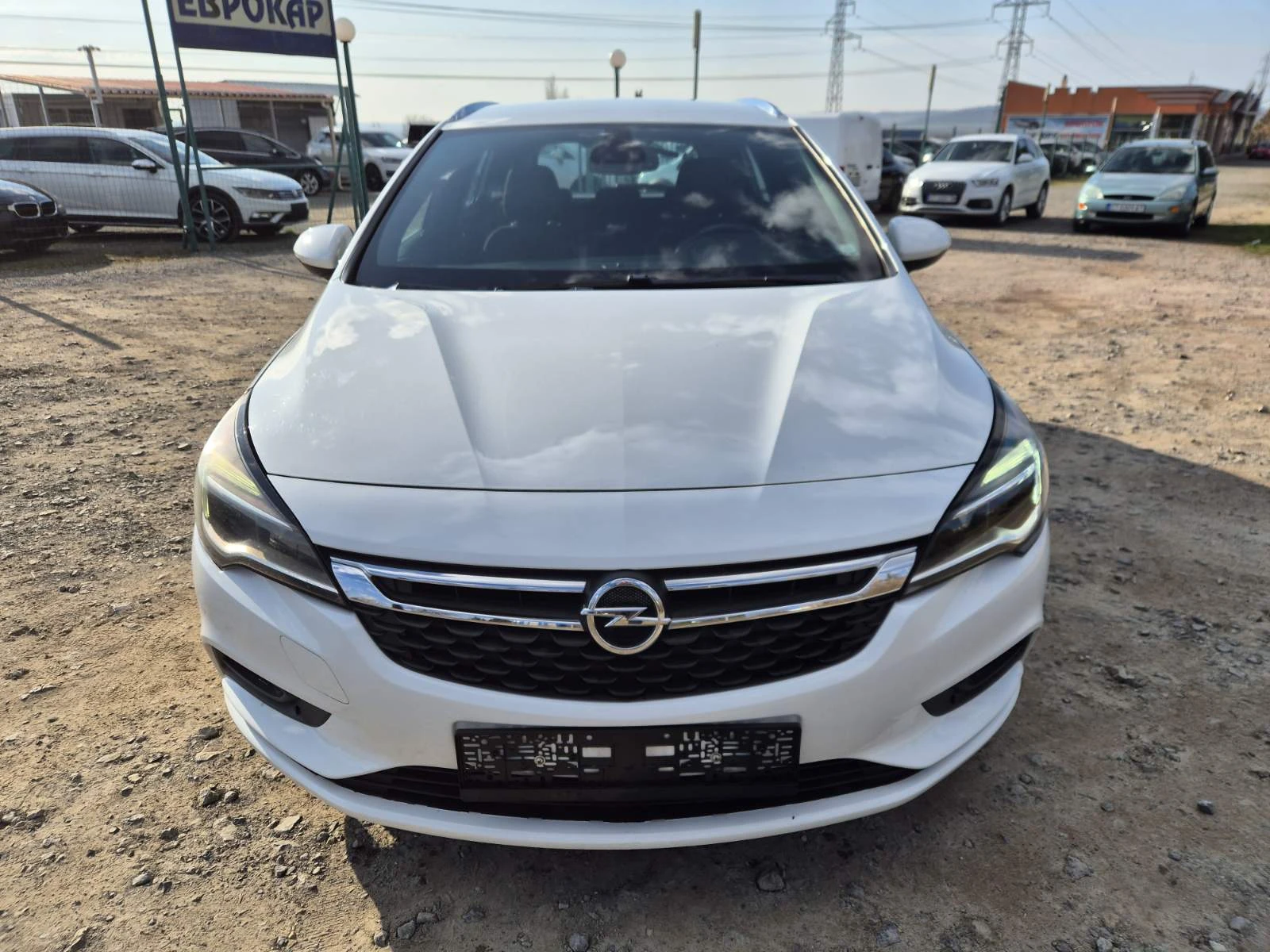 Opel Astra sport tourer - изображение 8