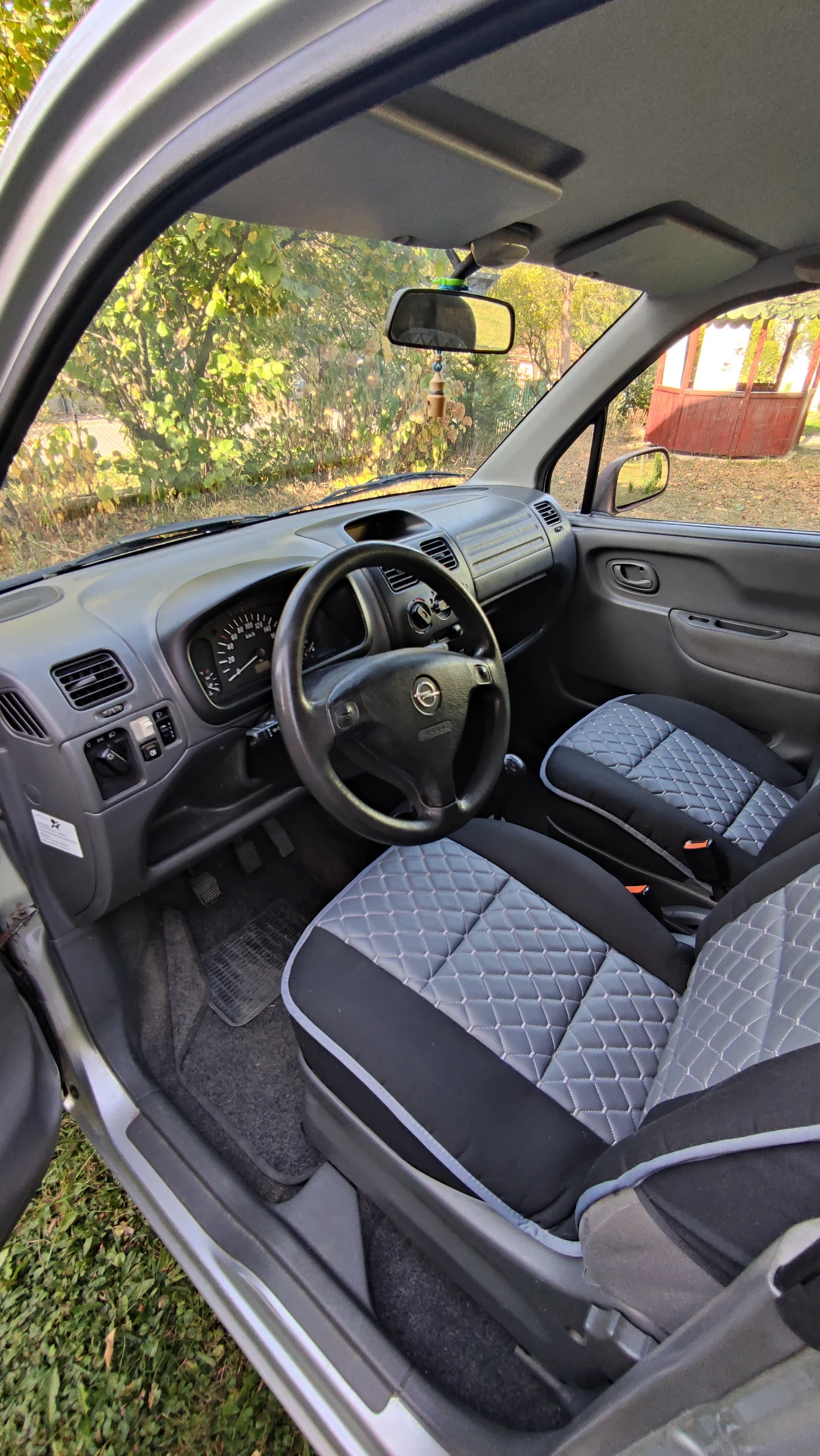 Opel Agila 1.2 - изображение 8