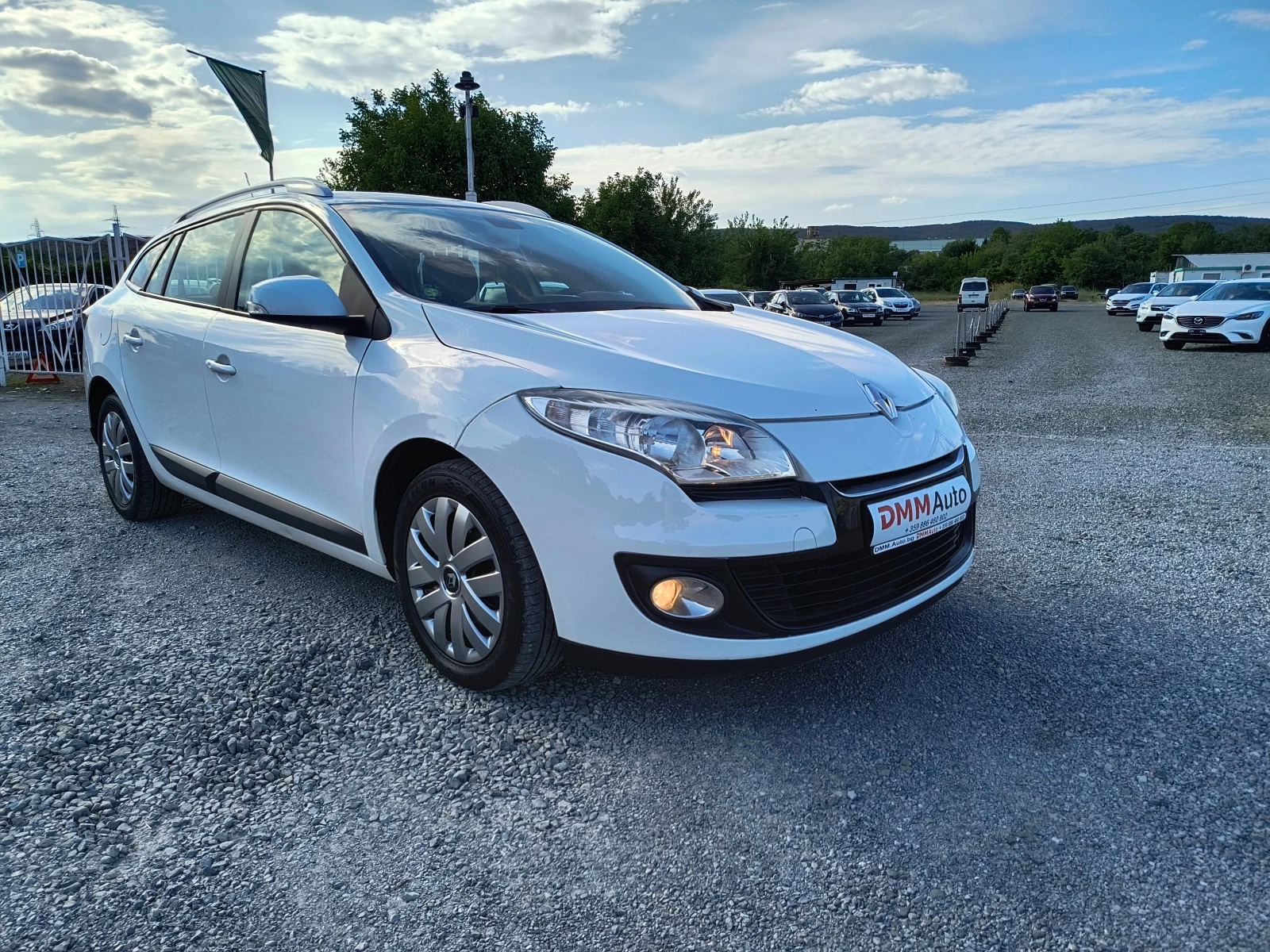 Renault Megane 1.5-110 КС 6 ск NAVI * ЕКСКЛУЗИВ*  - изображение 3