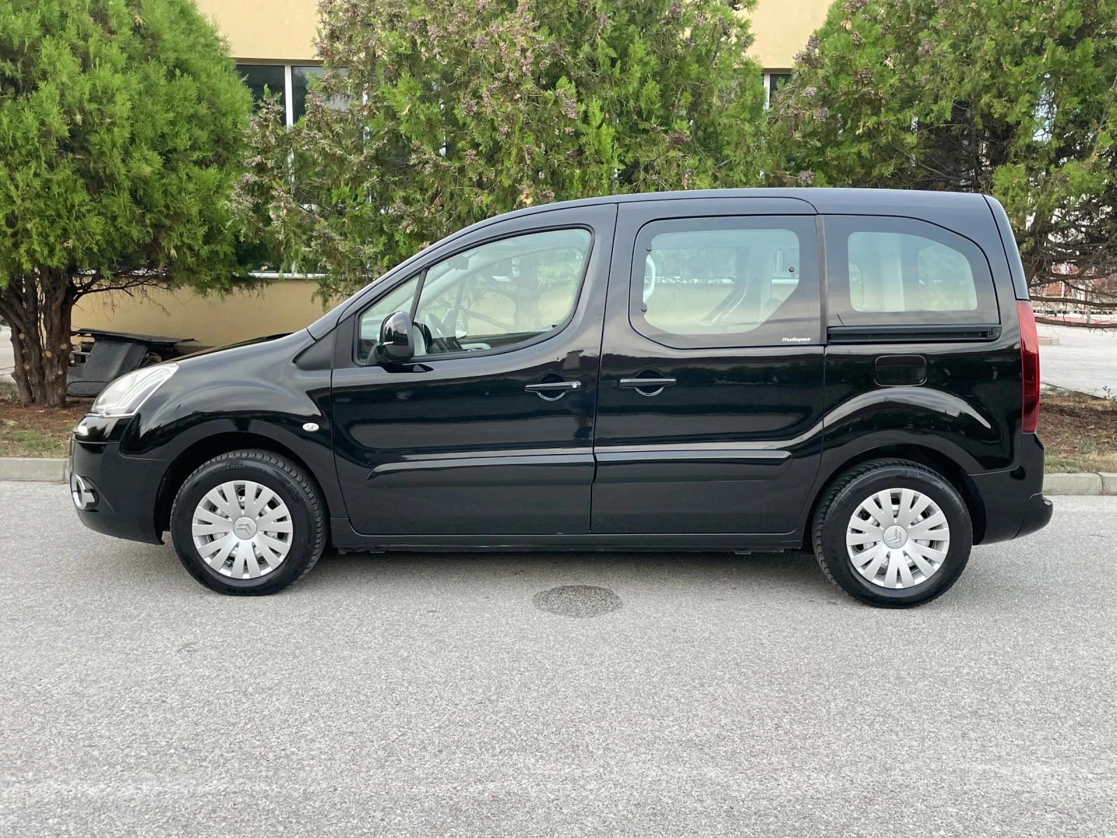 Citroen Berlingo 1.6HDI 92к.с. FACE EURO 5 ГЕРМАНИЯ 3 БРОЯ - изображение 3