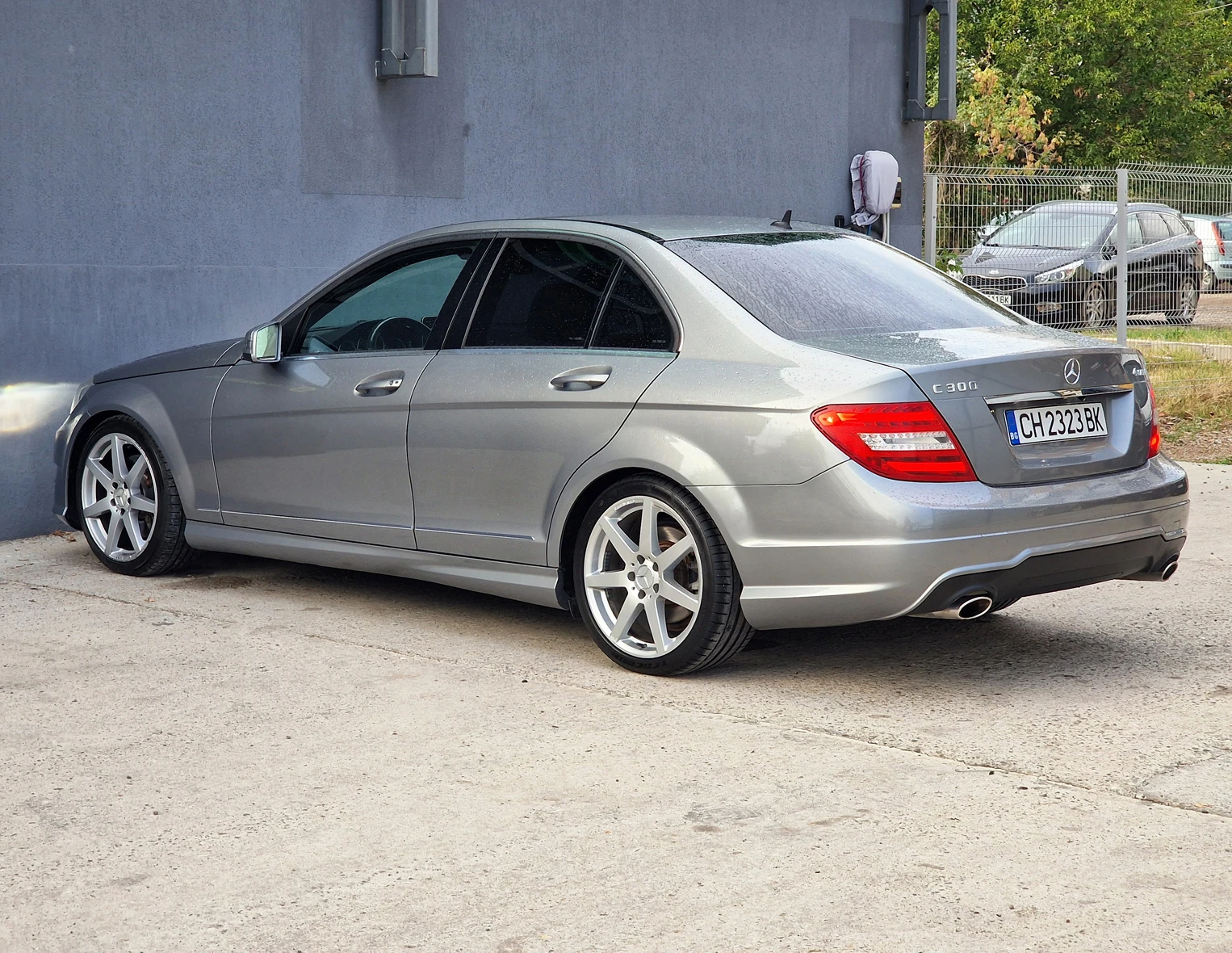 Mercedes-Benz C 300 3.0 SPORT 4MATIC LPG - изображение 6