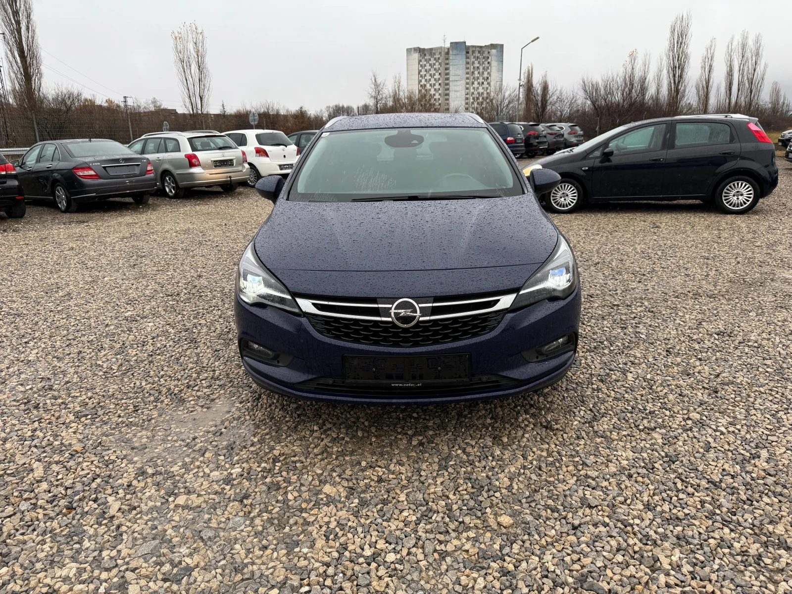 Opel Astra 1.6SPORTS TOURER-136PS-AUTOMAT - изображение 2