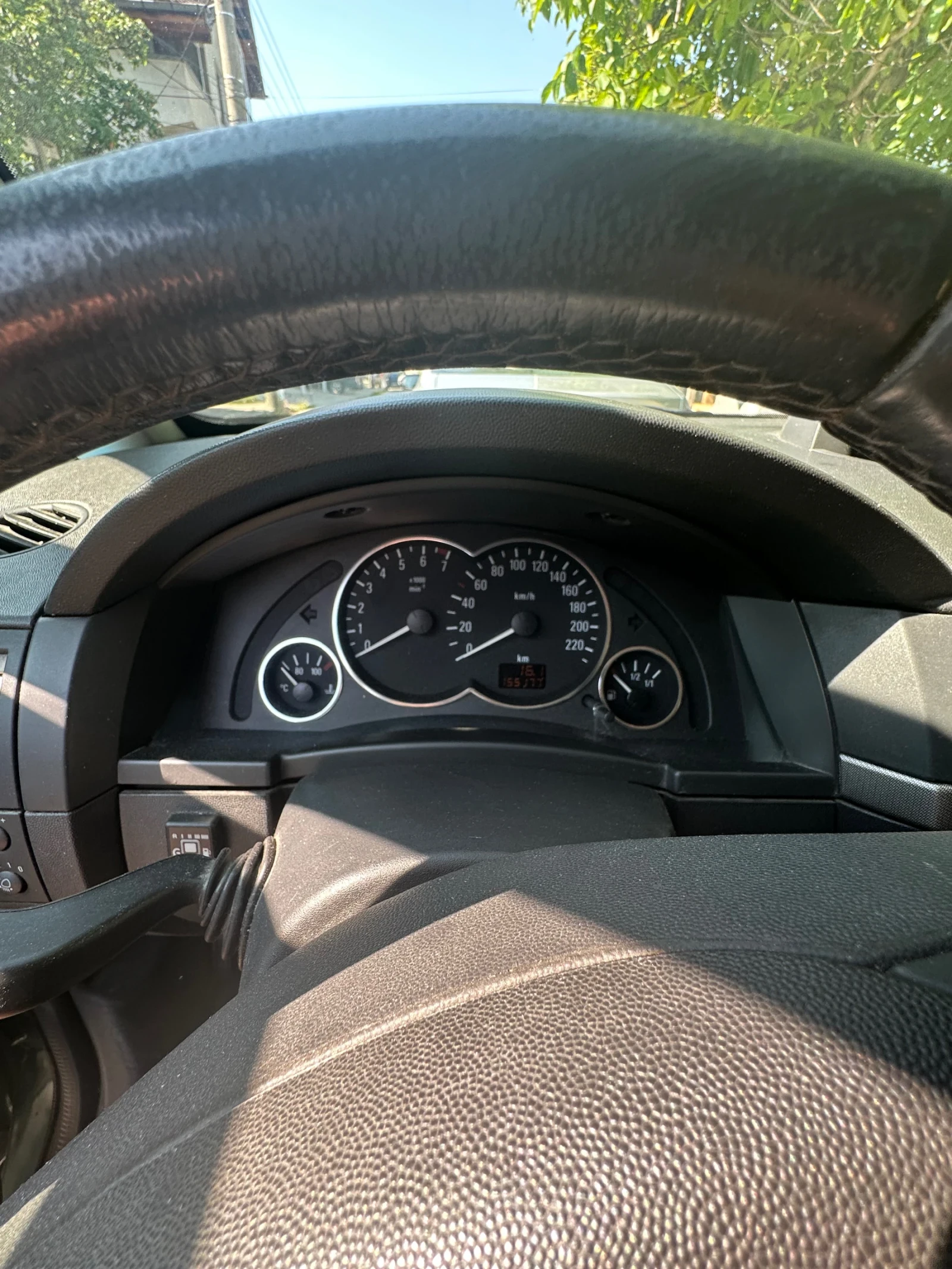Opel Meriva 4 врати - изображение 5