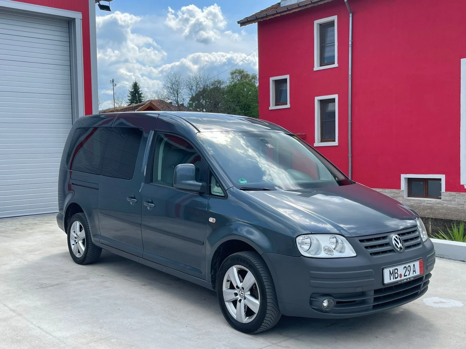 VW Caddy | Mobile.bg — изображение 1